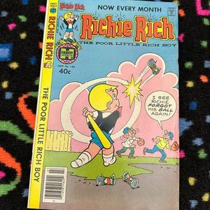 RICHIE RICH COMIC‎